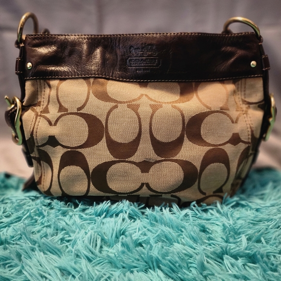 Coach satchel - Picture 3 of 7